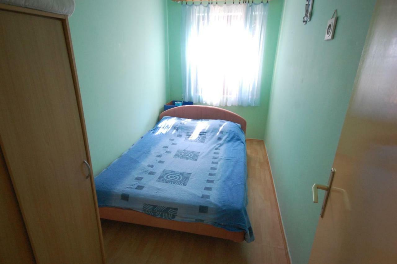 Apartments Juric By El-Pi Tours Njivice Ngoại thất bức ảnh
