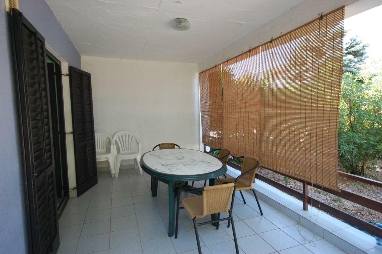 Apartments Juric By El-Pi Tours Njivice Ngoại thất bức ảnh