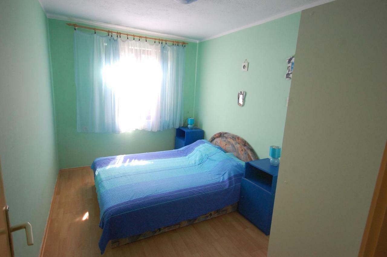 Apartments Juric By El-Pi Tours Njivice Ngoại thất bức ảnh